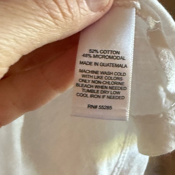 Express One Eleven White Holiday Graphic - Picture 5 of 7